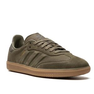 Adidas Samba in Olive strata gum shoe size 8, men’s 7
